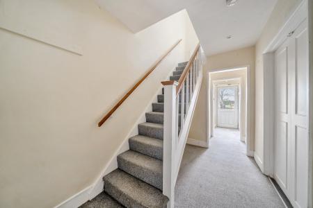 3 bedroom Terraced House to let in Hill View, Kingston Lisle, OX12