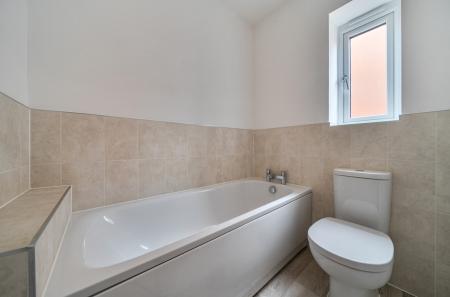 3 bedroom Detached house to let in Hawkey Road, Wantage, OX12