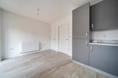 3 bedroom Detached house to let in Hawkey Road, Wantage, OX12