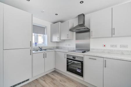 2 bedroom Semi-detached house to let in Northrop Gardens, Wantage, OX12