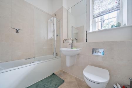 1 bedroom Flat to let in Frilsham Court, Wallingford, OX10