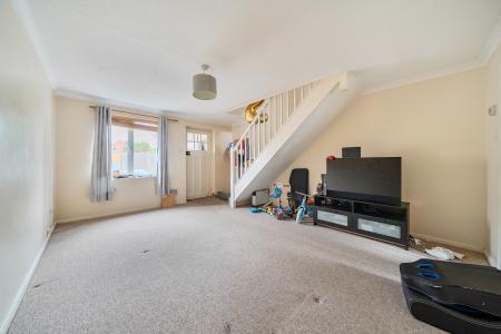 2 bedroom Terraced House to let in Peregrine Way, Grove, OX12