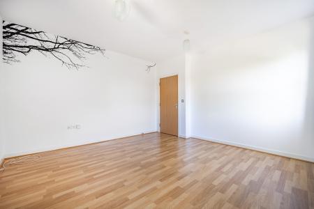 2 bedroom Flat to let in Mill Street, Wantage, OX12