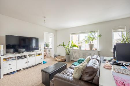 2 bedroom Maisonette to let in Post Office Lane, Wantage, OX12
