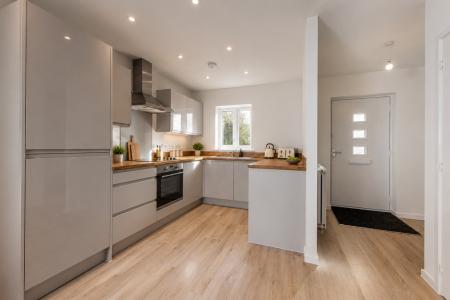 3 bedroom Semi-detached house to let in Bristol Drive, Grove, OX12