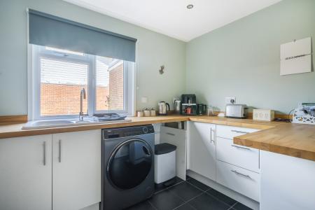 3 bedroom Terraced House to let in Stockham Park, Wantage, OX12