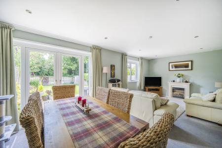 3 bedroom Terraced House to let in Stockham Park, Wantage, OX12