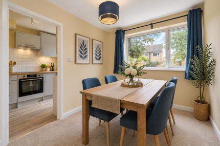 3 bedroom Terraced House to let in Hunters Field, Stanford In The Vale, SN7