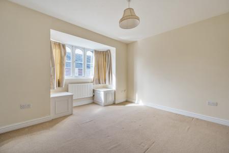 3 bedroom Detached house to let in Churchward Close, Grove, OX12