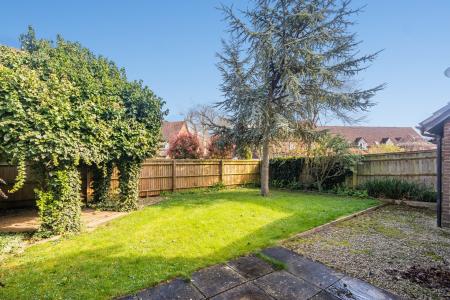 3 bedroom Detached house to let in Churchward Close, Grove, OX12