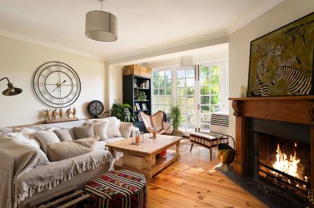 4 bedroom Semi-detached house to let in Dog Lane, Childrey, OX12
