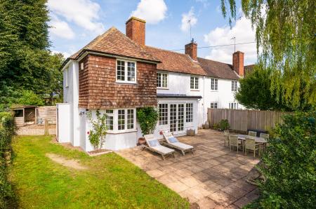 4 bedroom Semi-detached house to let in Dog Lane, Childrey, OX12