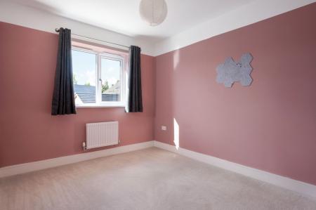3 bedroom Semi-detached house to let in Scantlebury Way, Wantage, OX12
