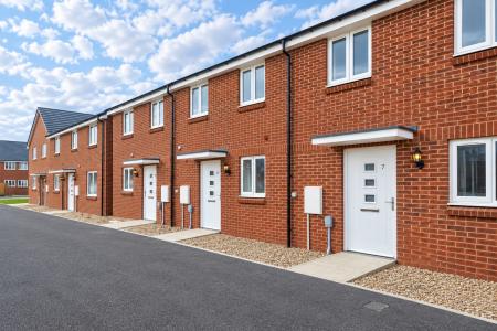 2 bedroom Terraced House to let in Proctors Green, Grove, OX12