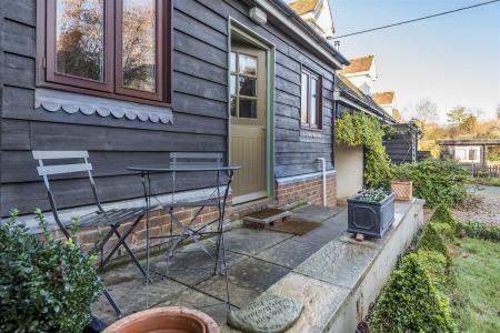 1 bedroom Cottage to let in Church Street, East Hendred, OX12