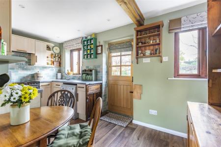 1 bedroom Cottage to let in Church Street, East Hendred, OX12