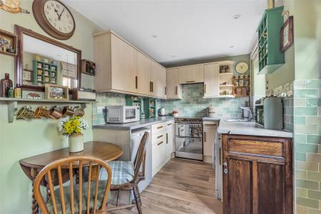 1 bedroom Cottage to let in Church Street, East Hendred, OX12