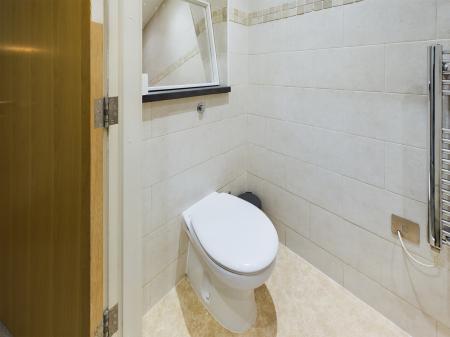 2 bedroom Flat for sale in Barton Court, Central Way, Warrington, WA2