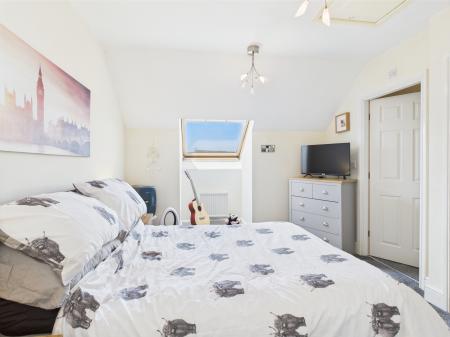 5 bedroom Detached house for sale in Buttercup Close, Great Sankey, Warrington, WA5