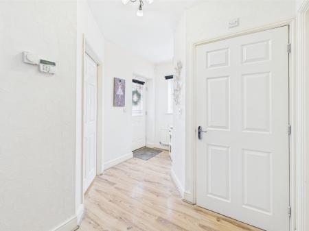 5 bedroom Detached house for sale in Buttercup Close, Great Sankey, Warrington, WA5