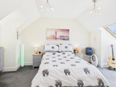 5 bedroom Detached house for sale in Buttercup Close, Great Sankey, Warrington, WA5