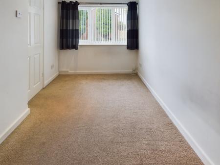 4 bedroom Terraced House for sale in Duckworth Grove, Padgate, Warrington, WA2