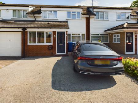 4 bedroom Terraced House for sale in Duckworth Grove, Padgate, Warrington, WA2