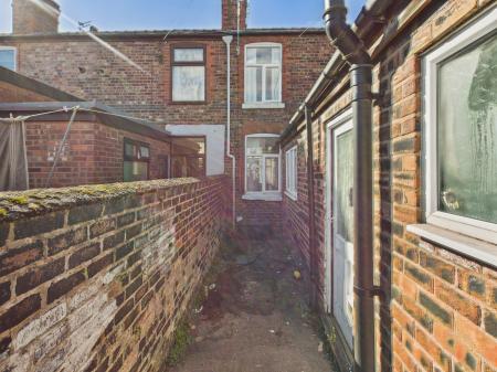 2 bedroom Terraced House for sale in Grafton Street, Warrington, WA5