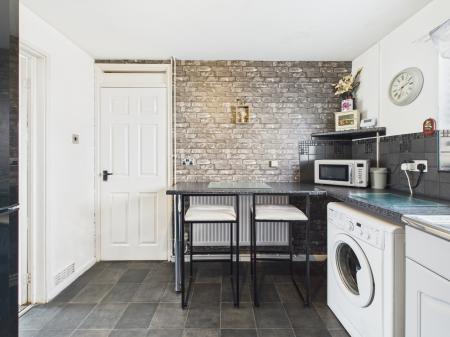 3 bedroom Terraced House for sale in Grasmere Avenue, Warrington, WA2