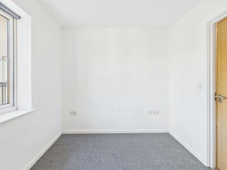 2 bedroom Flat for sale in Greenings Court, Warrington, WA2