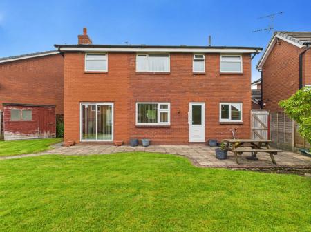 4 bedroom Detached house for sale in Hereford Close, Woolston, Warrington, WA1