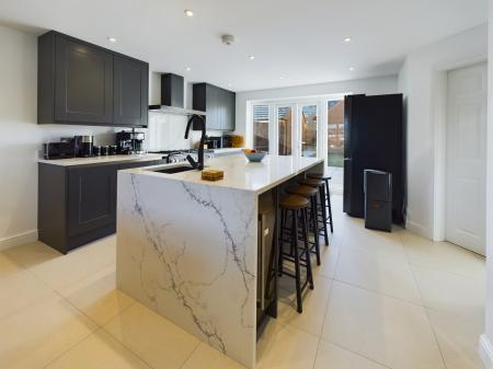 5 bedroom Detached house for sale in Jefferson Drive, Great Sankey, Warrington, WA5