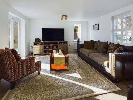 5 bedroom Detached house for sale in Jefferson Drive, Great Sankey, Warrington, WA5