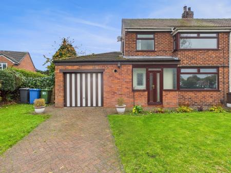 3 bedroom Semi-detached house for sale in Manchester Road, Warrington, WA1