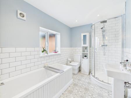 3 bedroom House for sale in Marsh Road, Appleton, Warrington, WA4