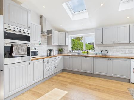 3 bedroom House for sale in Marsh Road, Appleton, Warrington, WA4