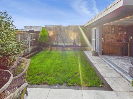 3 bedroom Semi-detached house for sale in Warrington Road, Penketh, Warrington, WA5