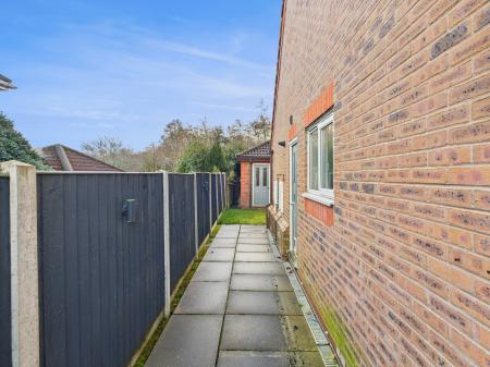 4 bedroom Detached house for sale in Briarwood , Norton Cross, Runcorn, WA7
