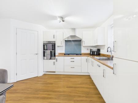 4 bedroom Detached house for sale in Minnesota Drive, Great Sankey, Warrington, WA5