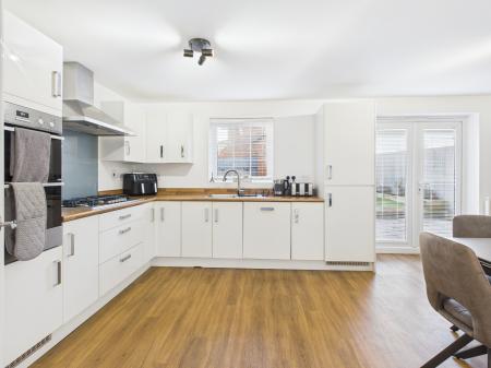 4 bedroom Detached house for sale in Minnesota Drive, Great Sankey, Warrington, WA5