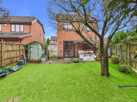 3 bedroom Detached house for sale in Tunbridge Close, Great Sankey, Warrington, WA5