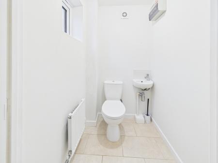 3 bedroom Detached house for sale in Knott Mill Way, Runcorn, WA7