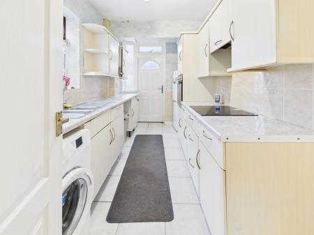 3 bedroom Semi-detached house for sale in Lodge Lane, Warrington, WA5