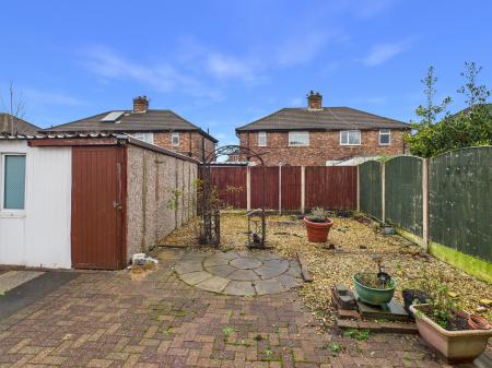 3 bedroom Semi-detached house for sale in Lodge Lane, Warrington, WA5