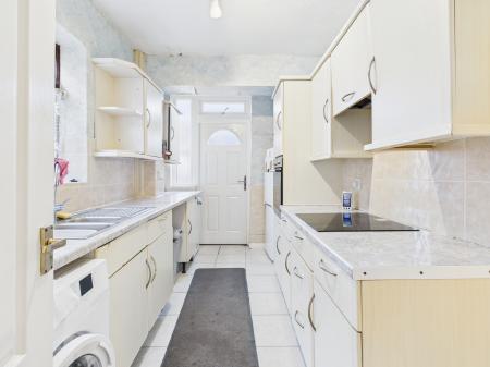 3 bedroom Semi-detached house for sale in Lodge Lane, Warrington, WA5