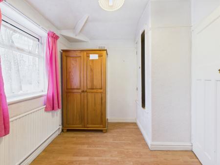 3 bedroom Semi-detached house for sale in Lodge Lane, Warrington, WA5