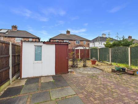 3 bedroom Semi-detached house for sale in Lodge Lane, Warrington, WA5