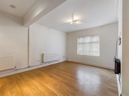 3 bedroom Terraced House for sale in Hallfields Road, Warrington, WA2