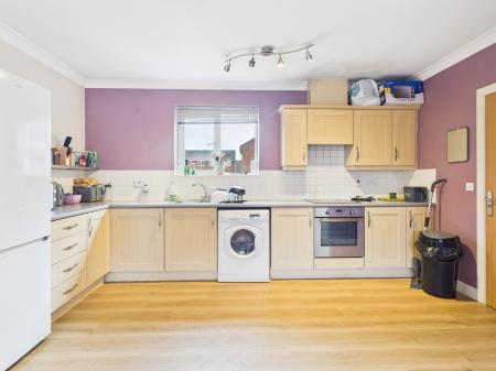 2 bedroom Flat for sale in Thorneycroft Drive, Warrington, WA1