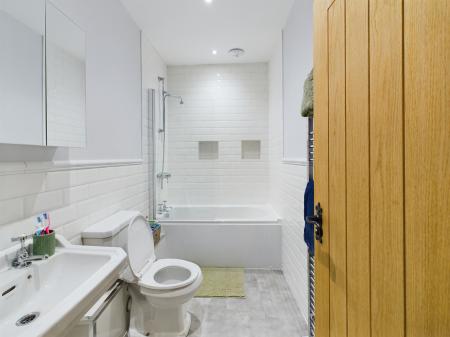 3 bedroom Terraced House to let in Hood Lane, Great Sankey, Warrington, WA5